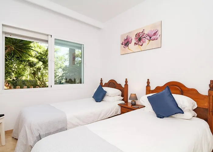 Avalon Costalita Close To The And Golf * Estepona